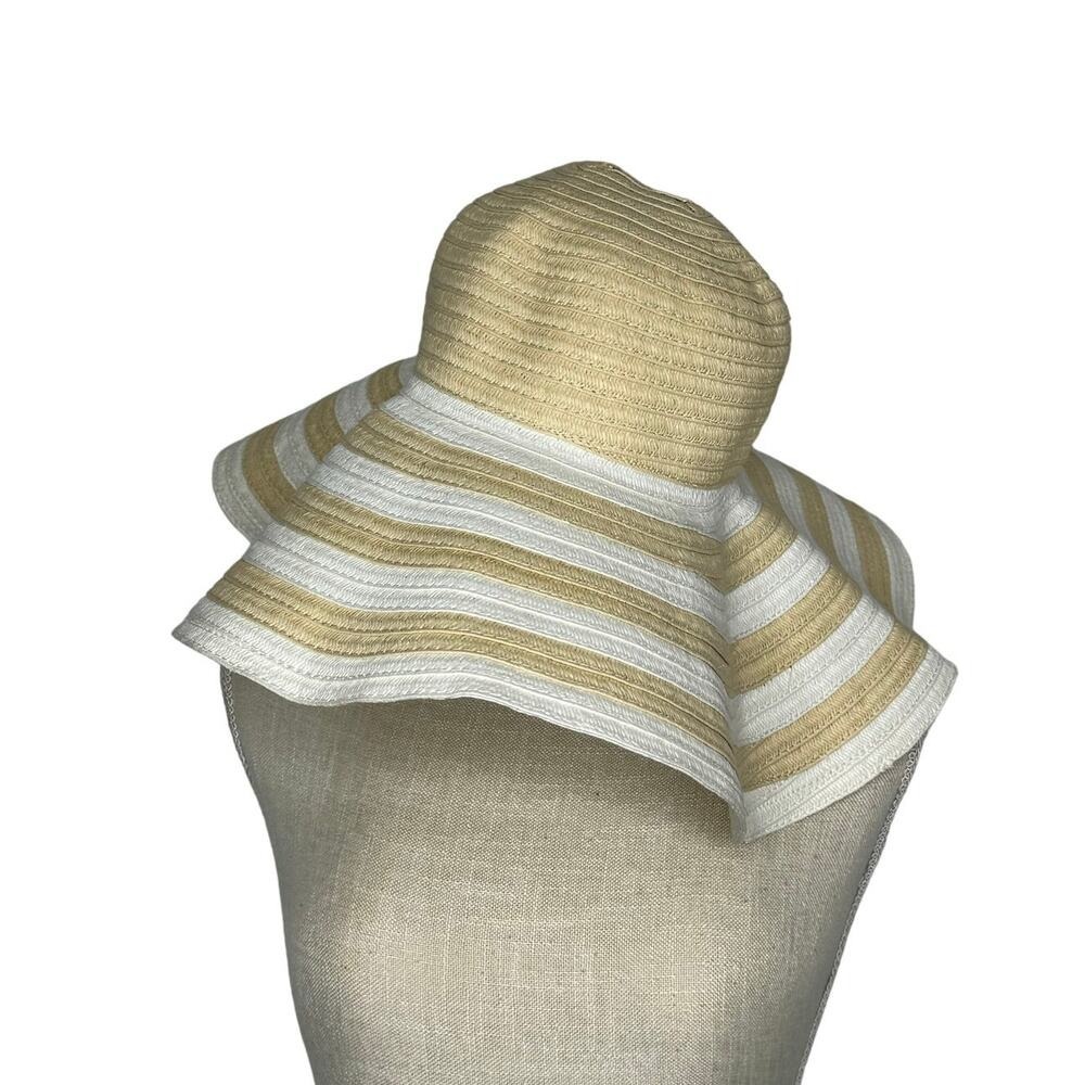 Vera‎ Bradley floppy sun hat